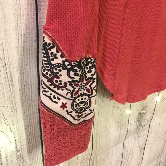 *HOST PICK* Free People Bandana Cuff Long Sleeve - Picture 6 of 8